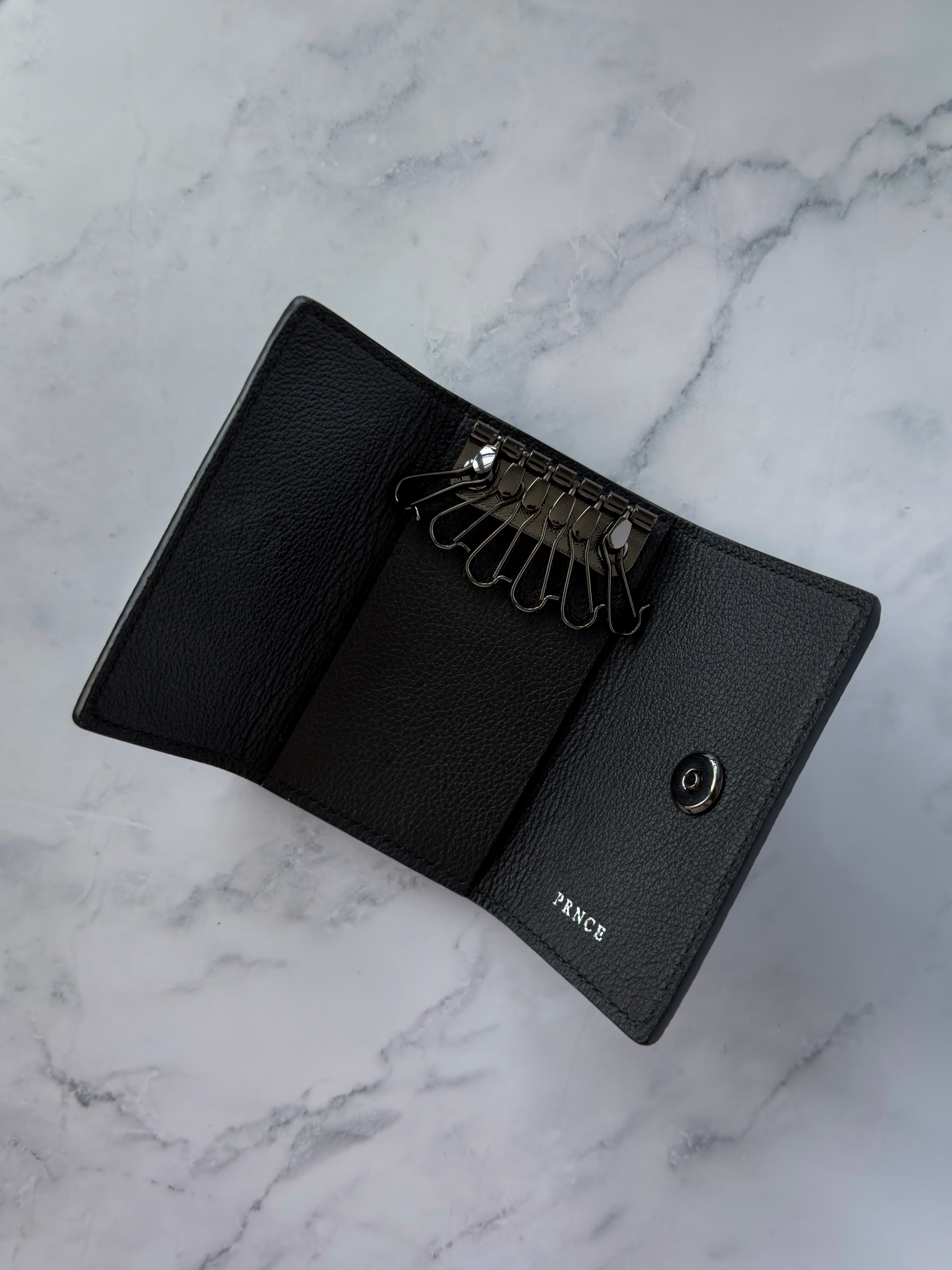 Trifold Keyholder